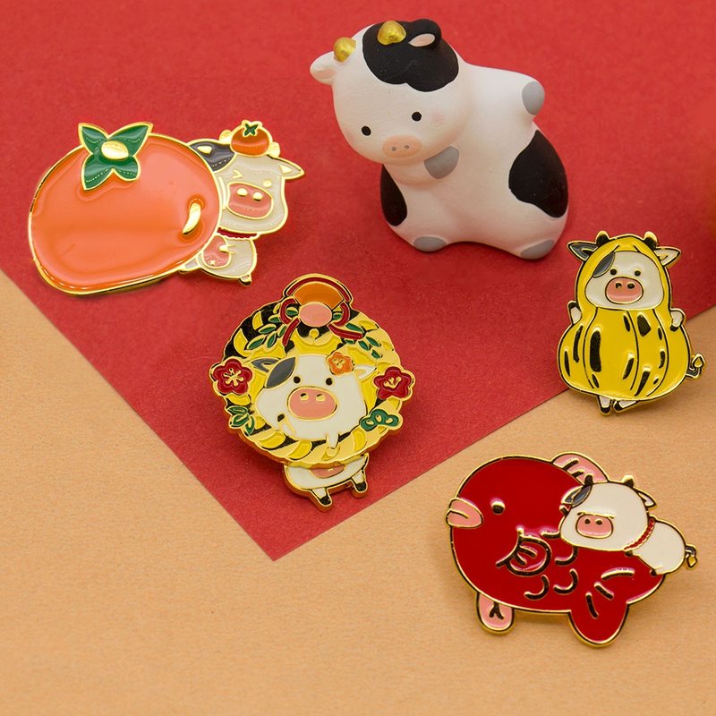 UPICK Original Life Original Design Cute Brooch Collar Pin Clothes Accessories Happy Cow Year Brooch - Brooches - Other Metals Multicolor