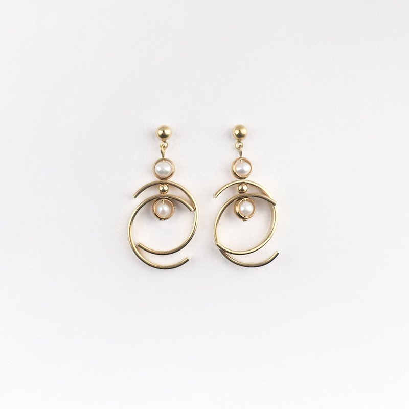 The Waltz (pearl) - Earrings & Clip-ons - Gemstone Gold