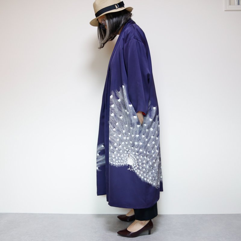 KIMONO LONG Coat -留袖を使ったドレスコート 1点ものです 着物リメイク フォーマル にも - 女西裝外套 - 絲．絹 紫色