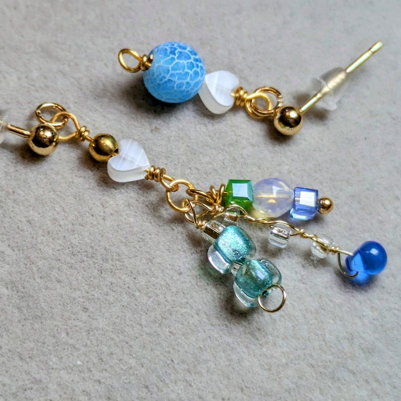 【Guardian】Opal Love Stone Ear Needle/Lake Blue Weathered Agate Stone Love Ear Needle - ต่างหู - วัสดุอื่นๆ สีน้ำเงิน