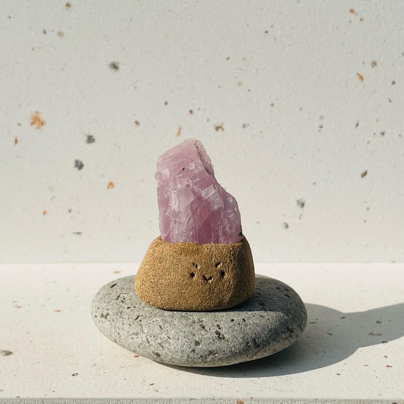天然礦石 紫鋰輝小豆丁 - 擺飾/家飾品 - 黏土 粉紅色