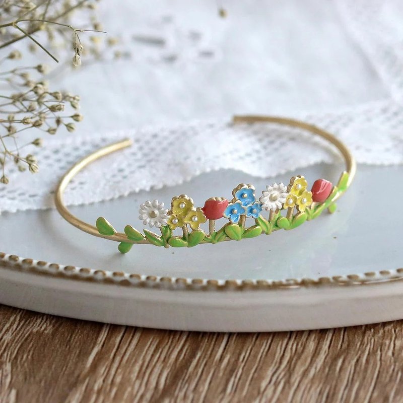 Garden bracelet | Free packaging Japanese handmade jewelry flowers made in Japan Ayatorie - สร้อยข้อมือ - ทองแดงทองเหลือง หลากหลายสี