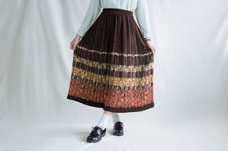秋の雪落ちるドライフラワーハーフレングスドレス - スカート - その他の素材 ブラウン
