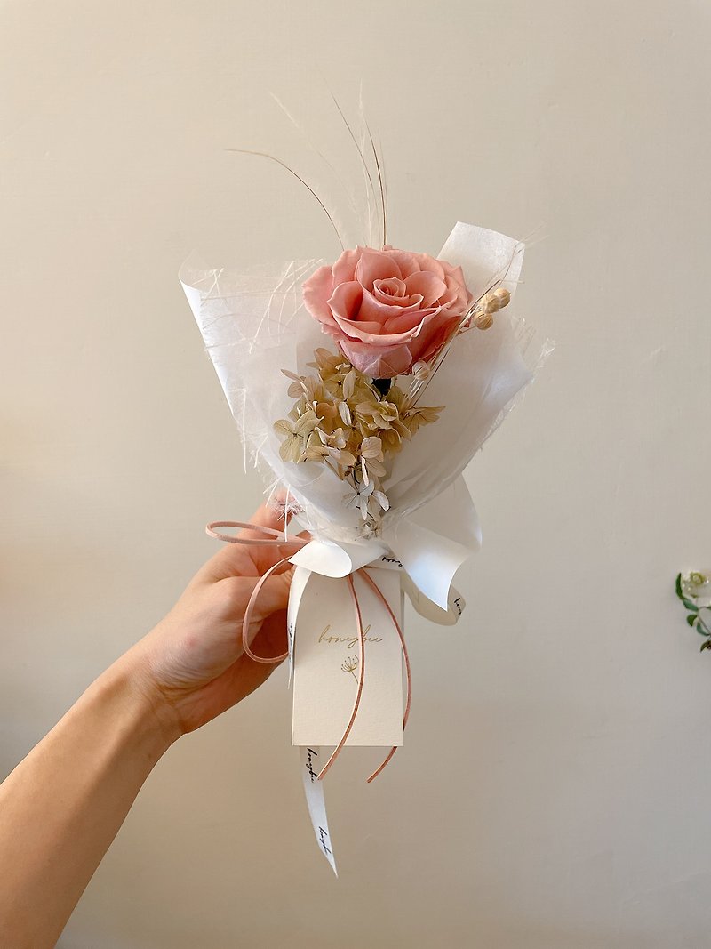 Immortal Bouquet - Pink - ช่อดอกไม้แห้ง - พืช/ดอกไม้ สึชมพู