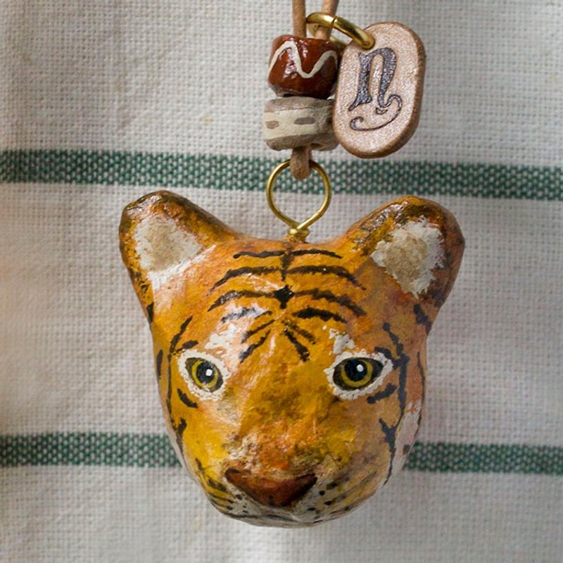 Tiger Pendant Necklace / Animal Item 錬 - Necklaces - Paper Orange