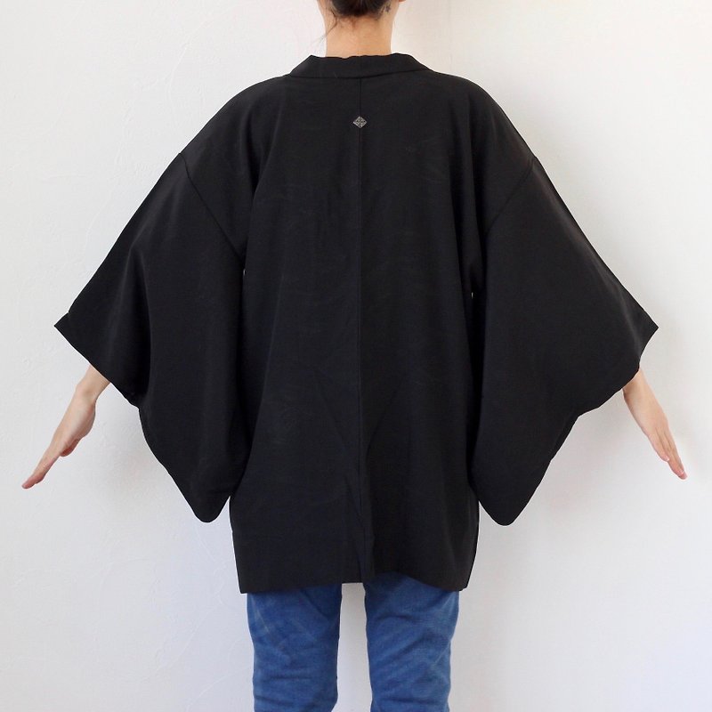 Black wave kimono, Haori, black robe /4067 - เสื้อแจ็คเก็ต - ผ้าไหม สีดำ