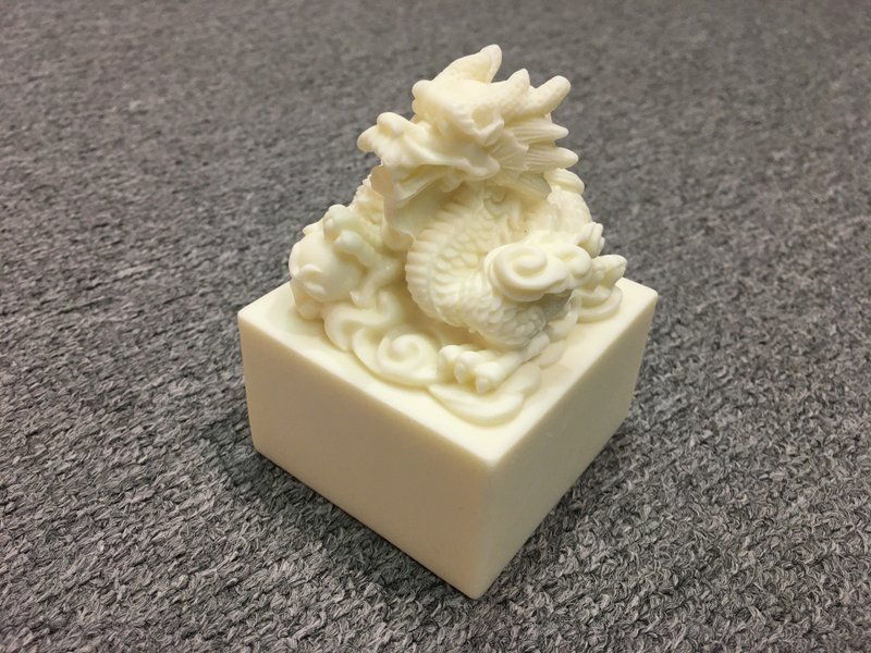 Ivory fruit dragon-shaped carved ornaments - ornaments that help to gain promotion have been consecrated in the temple - Items for Display - Other Materials 