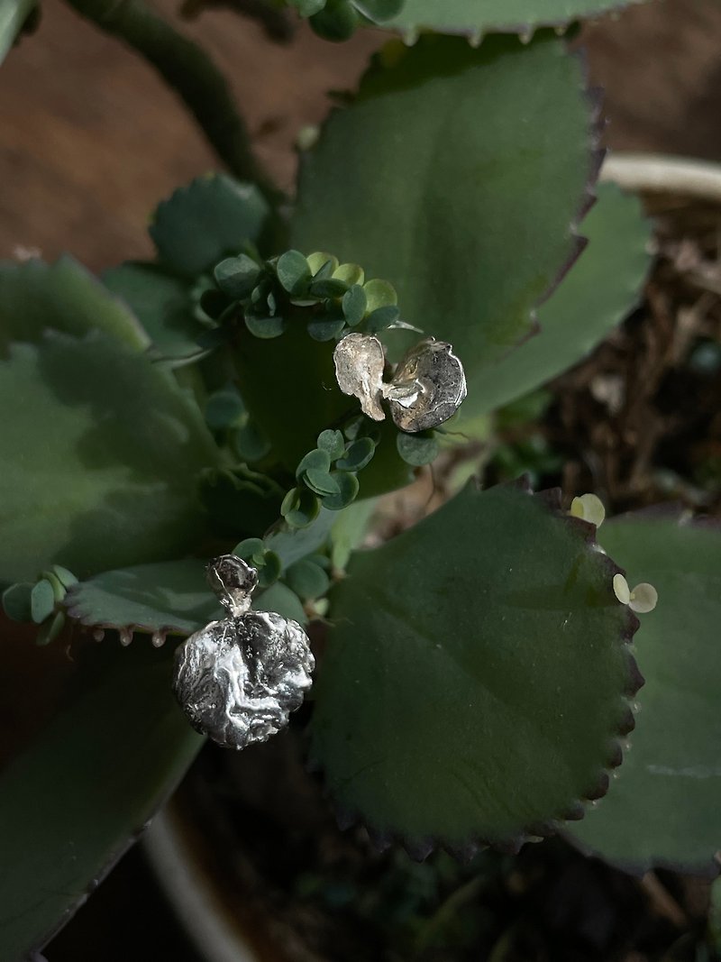 Small series of young leaf earrings - Earrings & Clip-ons - Sterling Silver Silver
