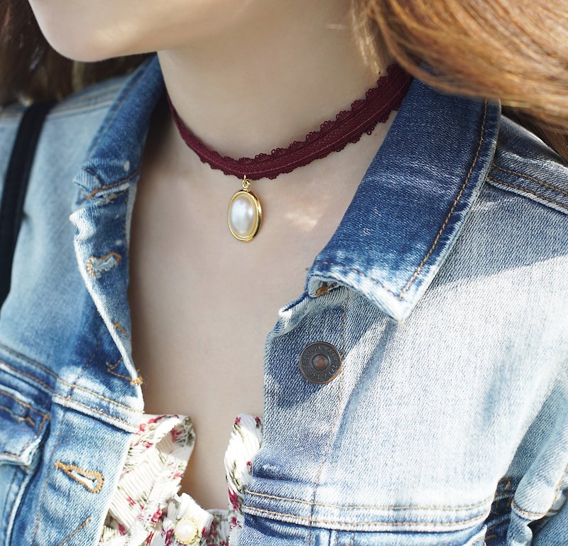 *hippie* Vintage Pearl Pendant Lace Choker/Necklace - สร้อยติดคอ - โลหะ สีแดง