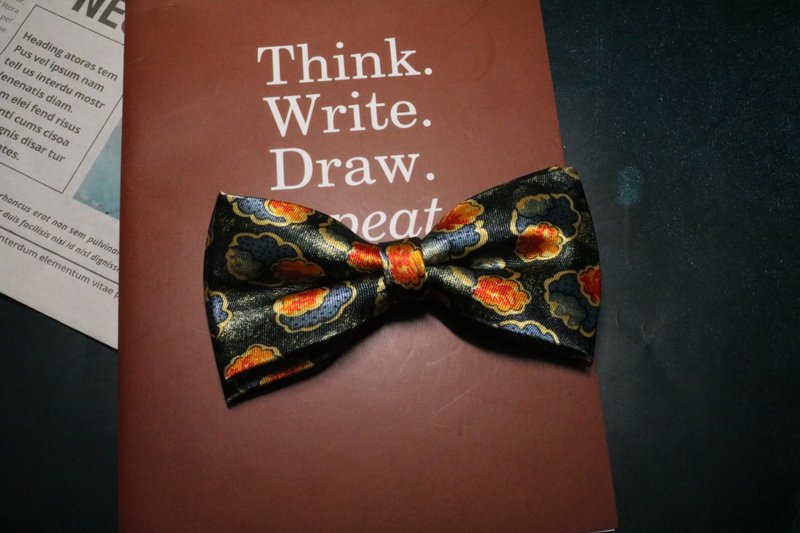 复古花纹领结真丝蝴蝶结百搭Bow tie - 煲呔 - 絲．絹 多色