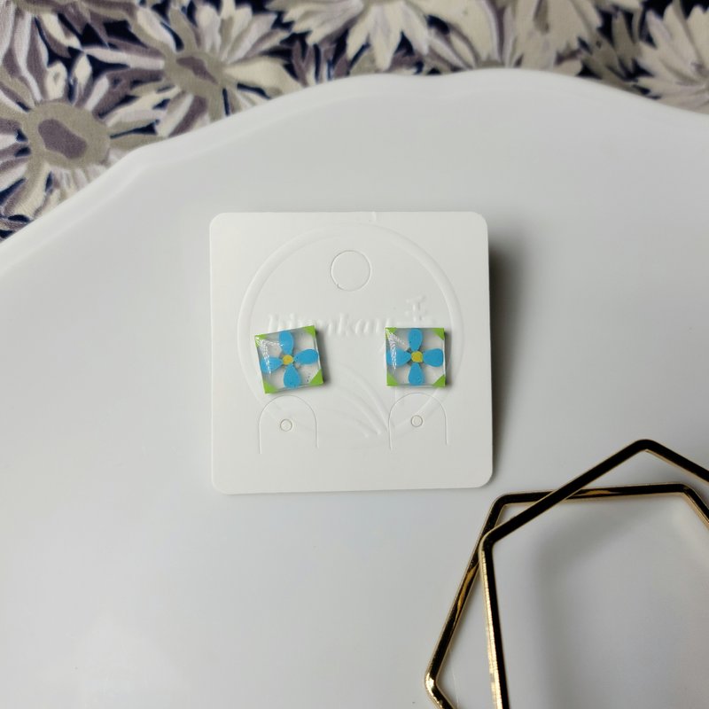 Old Taiwan Tiles Window Grills Pattern Handmade Hand Painted Earrings - ต่างหู - สแตนเลส หลากหลายสี