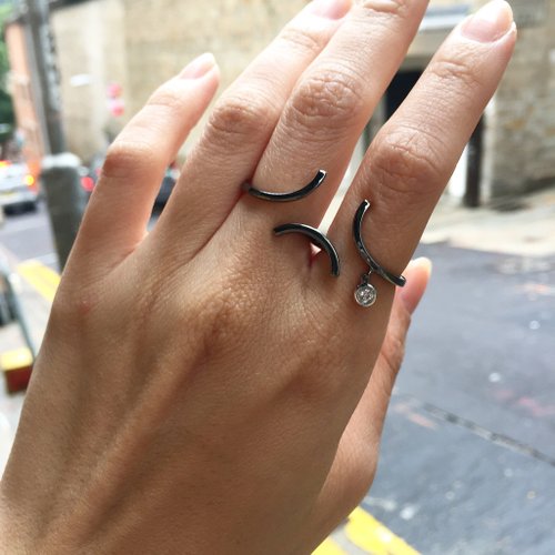 irisjjewellery 100%自家設計喜怒哀樂系列-哀925純銀鍍18K黑金雙戒指