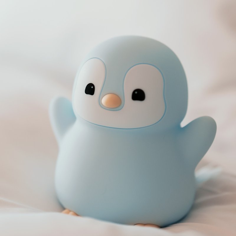 最萌療癒系新寵 | Lumi Penguin 企鵝寶寶創意夜燈 | 生日禮物 - 燈具/燈飾 - 矽膠 藍色