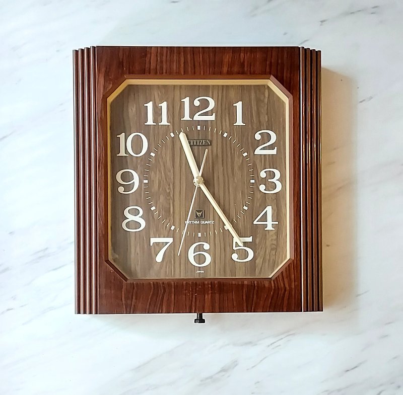 昭 和 年 代 Citizen 塑 料 木 紋 游 絲 電 池 老 時 鐘 - 時鐘/鬧鐘 - 塑膠 咖啡色