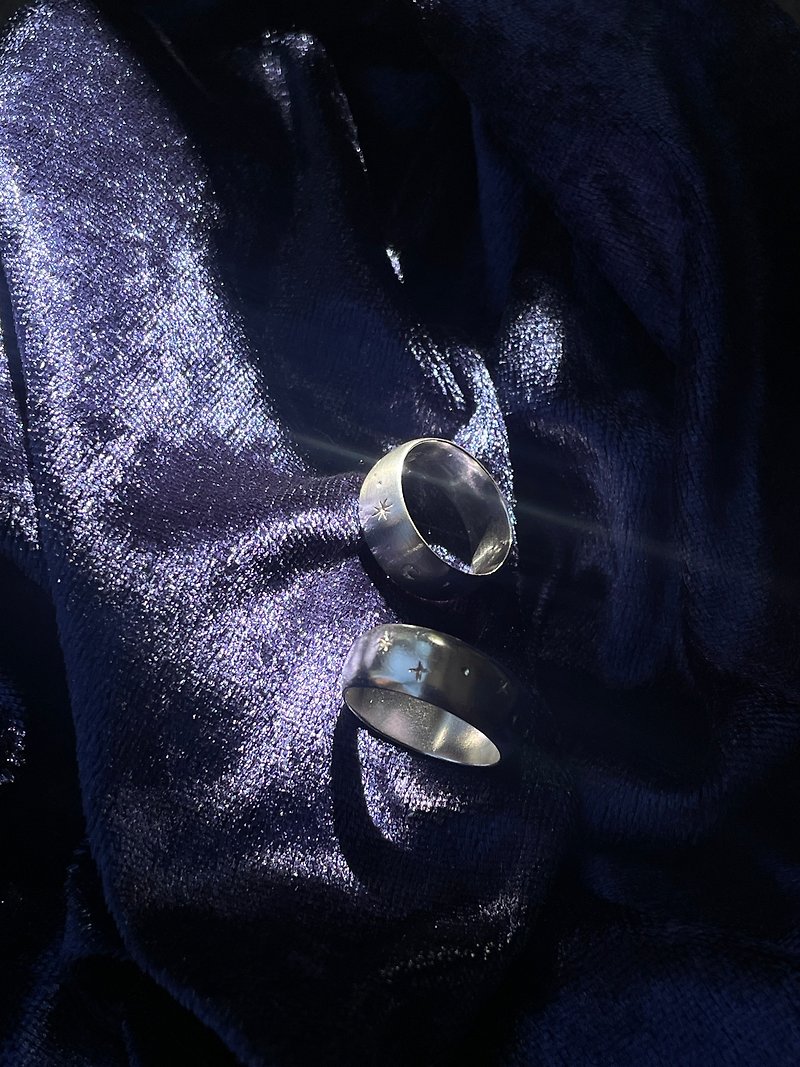 Sun, Moon and Stars-Stars Ring Original Sterling Silver Metalworking Ring - แหวนทั่วไป - เงินแท้ สีเงิน