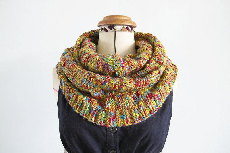 Lan wool scarf (color yarn yellow) - ผ้าพันคอถัก - เส้นใยสังเคราะห์ สีเหลือง