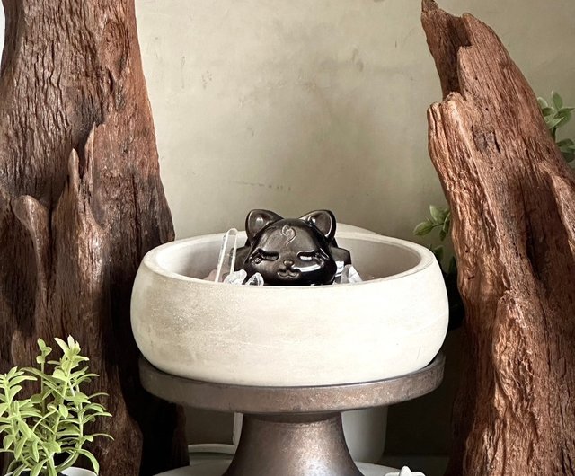 大型水晶？置物