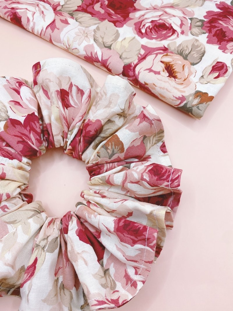 ×Pet Scarf×Wave Collar [French Cream Rose] - ชุดสัตว์เลี้ยง - ผ้าฝ้าย/ผ้าลินิน 