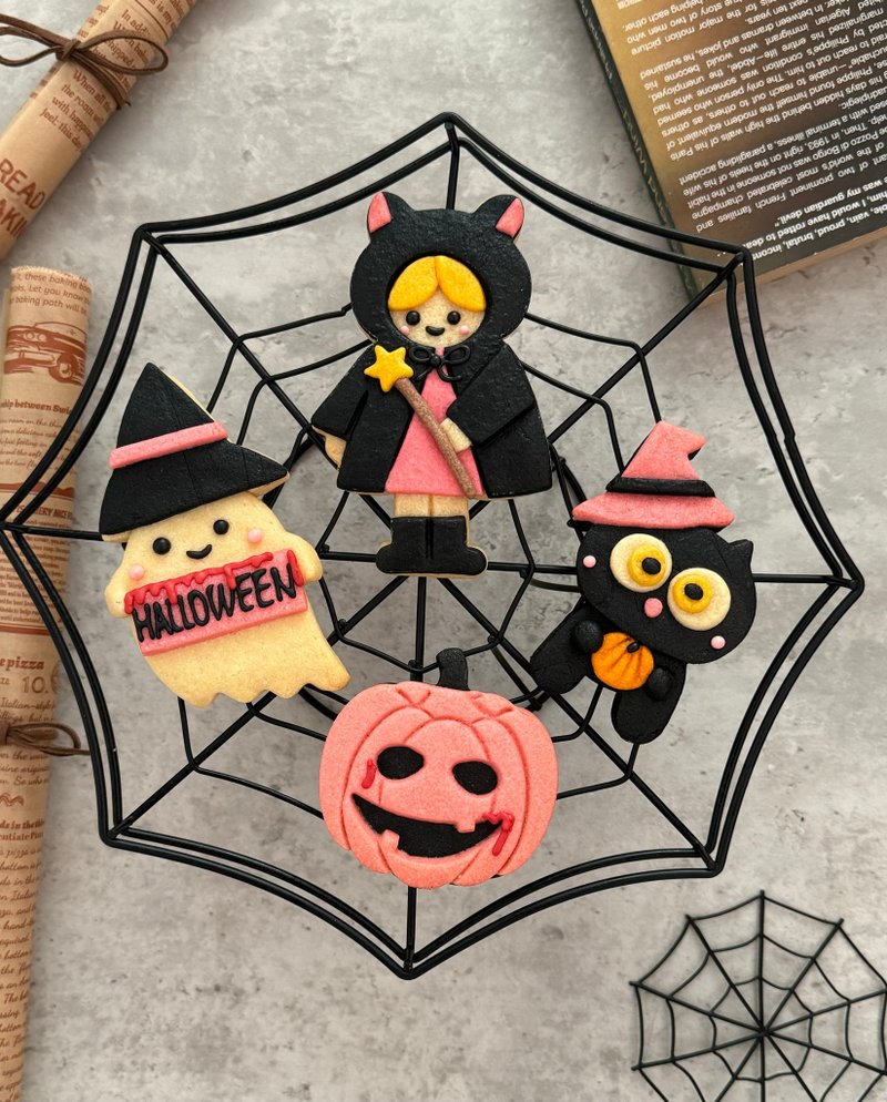 Halloween cookies. Cat Witch 4-piece set. S-cookie original - คุกกี้ - อาหารสด หลากหลายสี