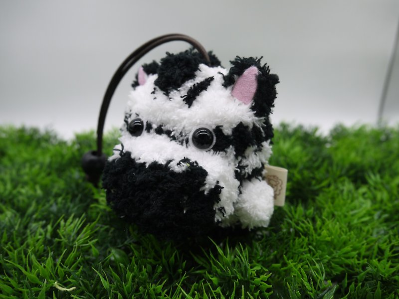 Marshmallow Animal Keychain - Small Key Case (Zebra) - Keychains - Polyester Black