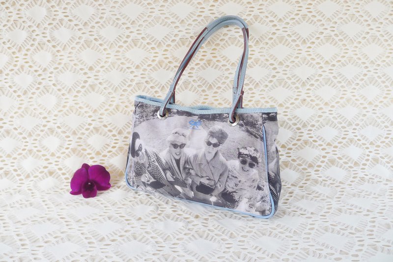 90s ANYA HINDMARCH London Sisterhood Kitsch Printed small shoulder bag - 手袋/手提包 - 聚酯纖維 藍色