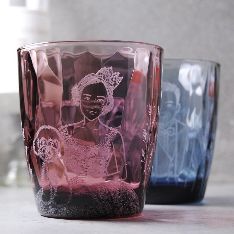 (One pair price) 390cc [Portrait of a pair of wedding cups customized] (realistic version) Wedding gifts paired with a dog - Customized Portraits - Glass Purple