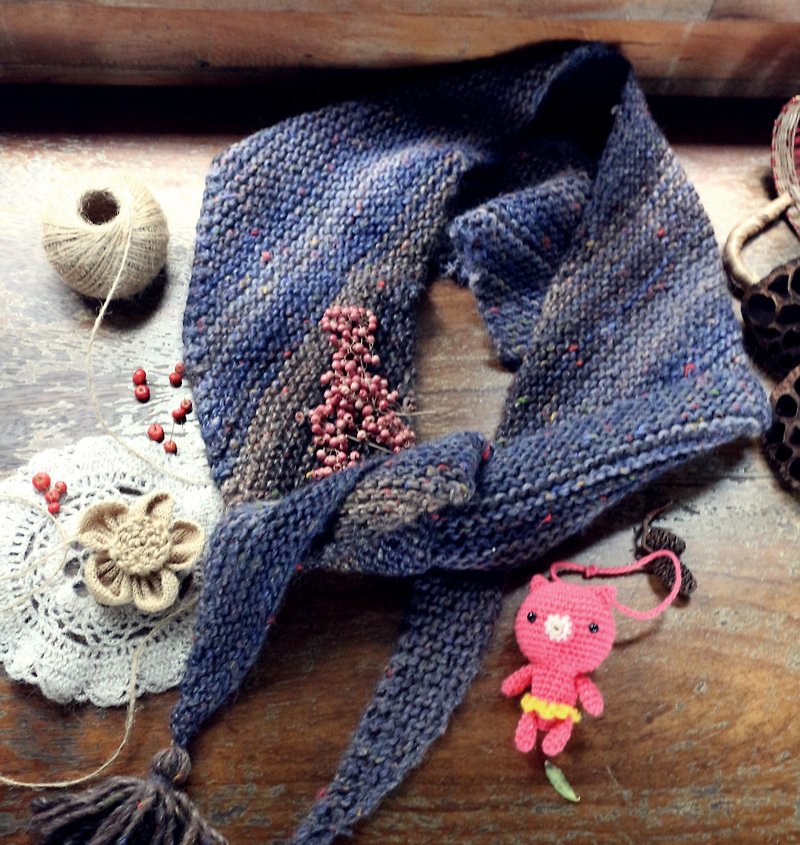 ChiChi Handmade-Sailor Neck / Triangle Scarf / Shawl / Tassel-Wool Knitting - ผ้าพันคอถัก - ขนแกะ สีน้ำเงิน