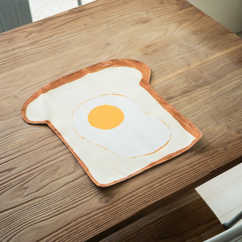 Place mat fried egg bread