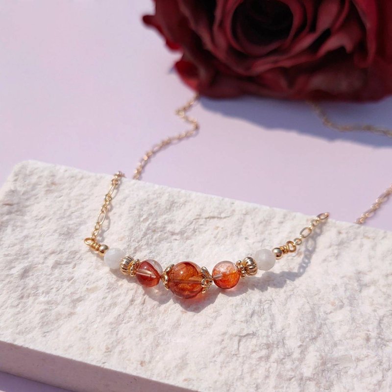 雙生火焰。紅膠花 月光石 14K包金 水晶礦石設計項鍊 - 項鍊 - 水晶 紅色