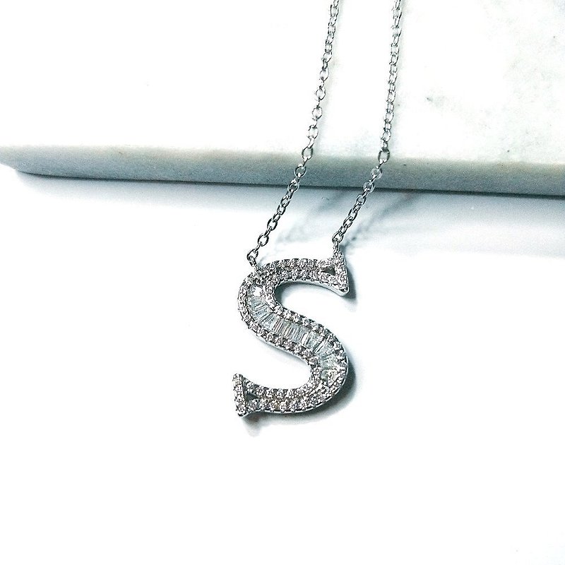 I JEWELRY European and American popular S-letter English top Stone sterling silver necklaces sterling silver guarantee card attached - Necklaces - Sterling Silver Silver