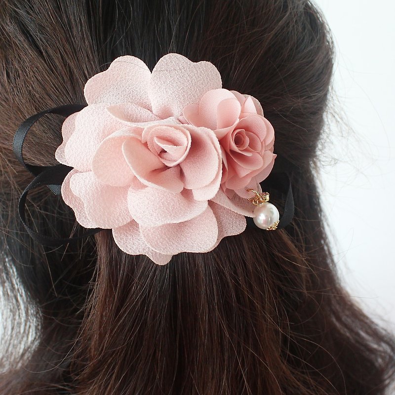 Pink flower ribbon hairclip - 髮夾/髮飾 - 聚酯纖維 粉紅色
