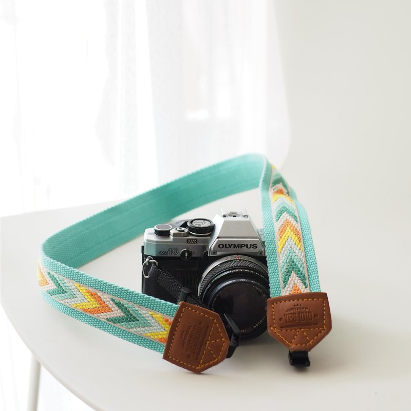 Blue Crisscross with Navy  / LARGE  SIZE / CAMERA STRAP by YESIDID - 相機背帶 - 人造皮革 綠色