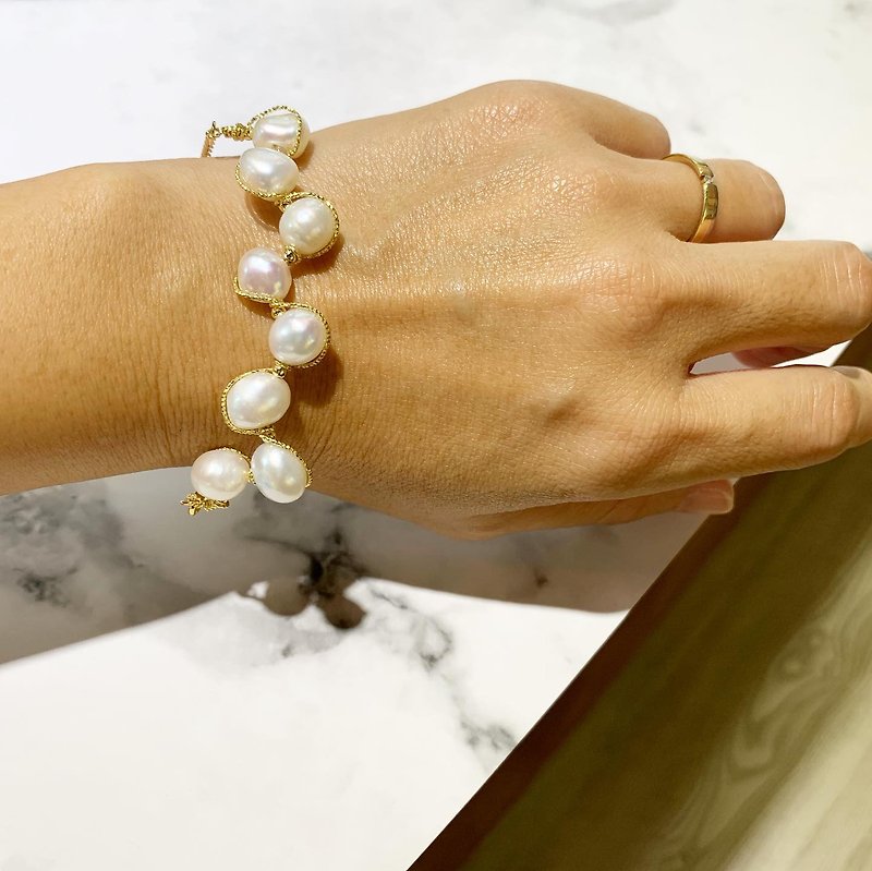 Five times volume discount_hemp lace Bronze line irregular shape natural pearl bracelet &amp; necklace dual-use design