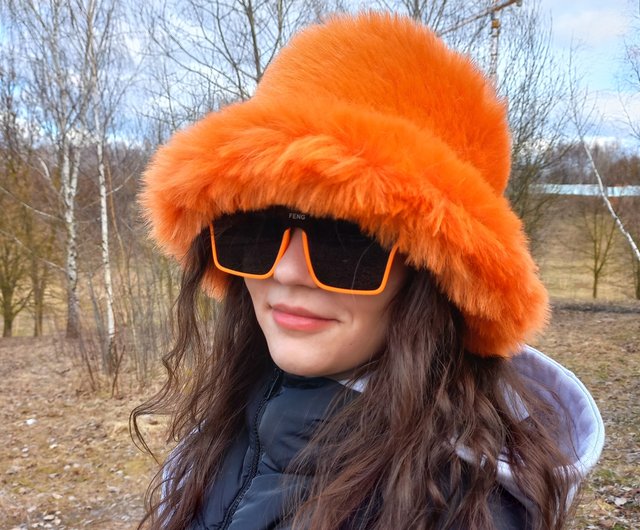 Red faux fur bucket hat. Festival fuzzy neon hat. Rave furry hat. Shaggy  hat.