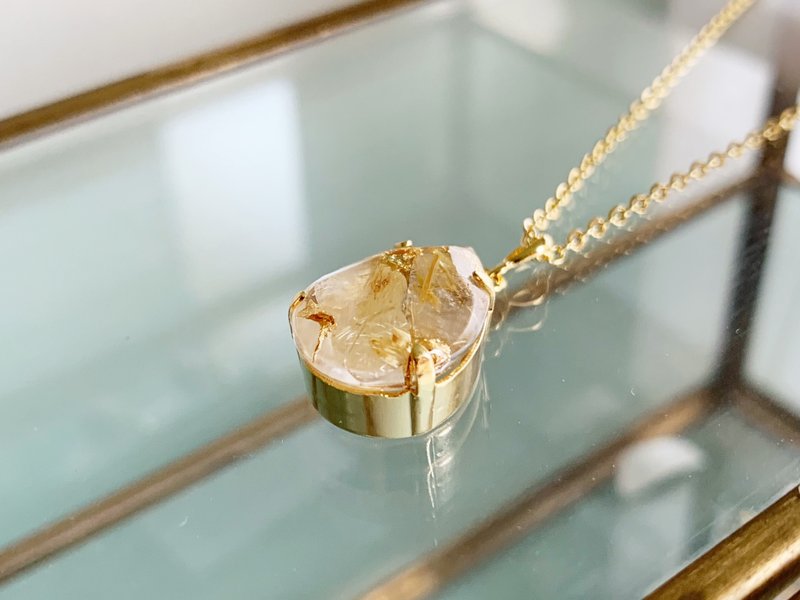 [Unisex] Luck-attracting rutilated quartz necklace (pendant) - สร้อยคอ - เรซิน สีทอง