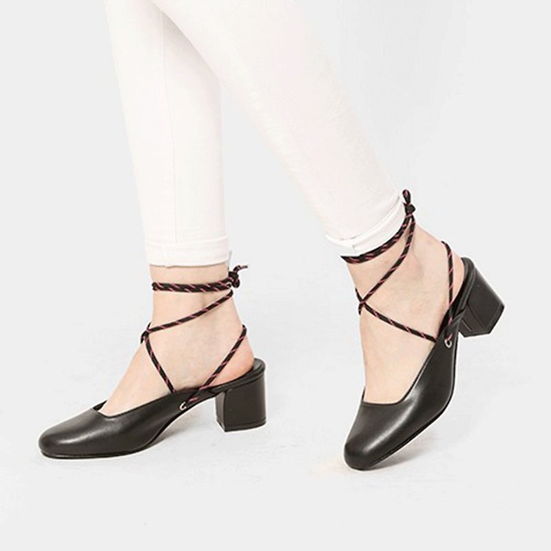 Emma 2 Way Mules - รองเท้าลำลองผู้หญิง - วัสดุอื่นๆ สีดำ