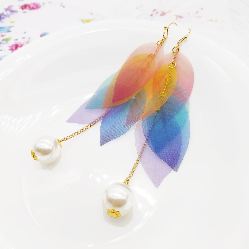 Daqian Design Rainbow Comrade Simulation Tulle Leaf Pearl Earrings / Clip Gift Lovers - ต่างหู - ผ้าฝ้าย/ผ้าลินิน หลากหลายสี