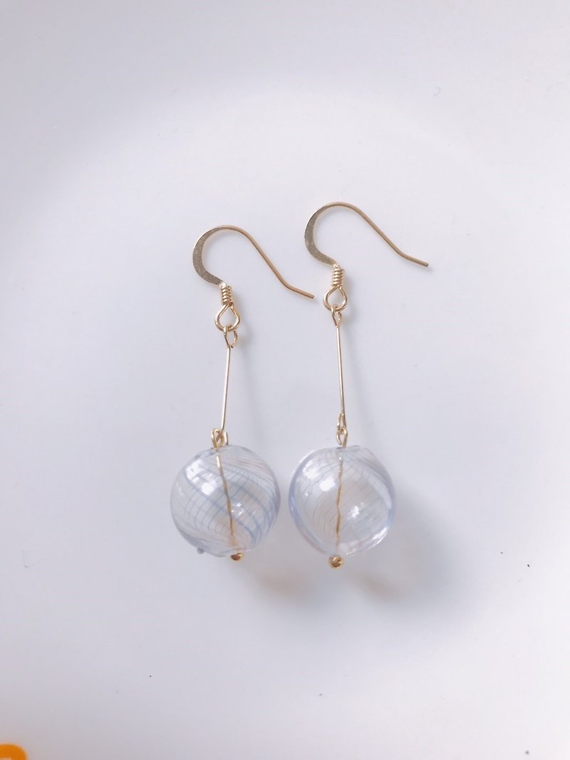 Goldfish Bubble Glass Ball Dangle Earrings - ต่างหู - แก้ว สีใส