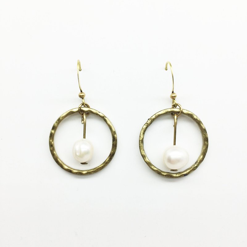 Laolin Grocery Travelin- Shanghai Pearl Series - Circle pearl brass earrings ear hook l ear needle l ear clip - Earrings & Clip-ons - Gemstone Gold