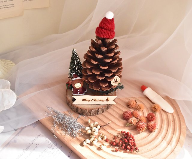Christmas pine cone tower/dry eternal/can be customized/ - Shop chuan-hua  Dried Flowers & Bouquets - Pinkoi