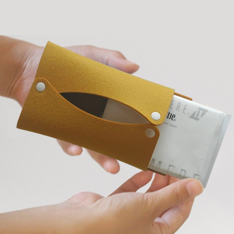 Pocket tissue case mustard - อื่นๆ - เส้นใยสังเคราะห์ สีเหลือง