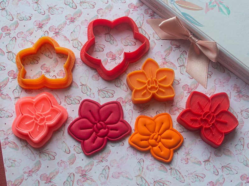 Polymer Clay Cutters Set 49. Orchid Flower Stamp and Cutter - Cuisine - Plastic 