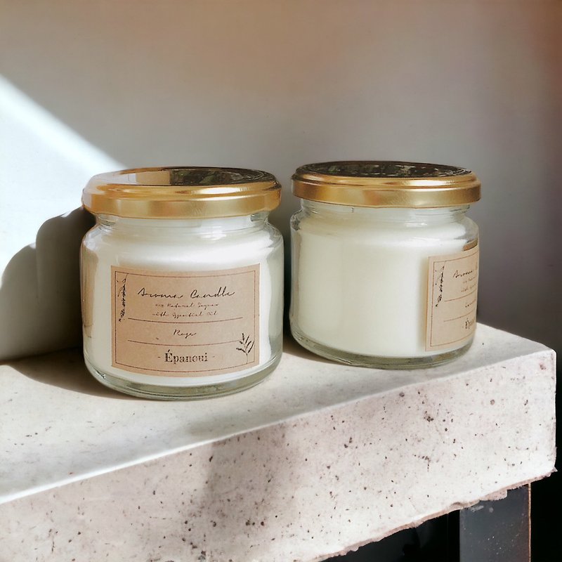 蠟 香氛蠟燭/燭台 白色 - Luxurious soy aroma candle Natural soy candle with gold lid with simple wrapping