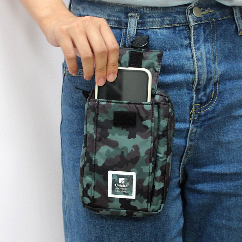 Chuyu camouflage portable storage/mobile phone bag/carabiner attached/side pocket/stationery bag/tool bag - กระเป๋าเครื่องสำอาง - วัสดุกันนำ้ หลากหลายสี