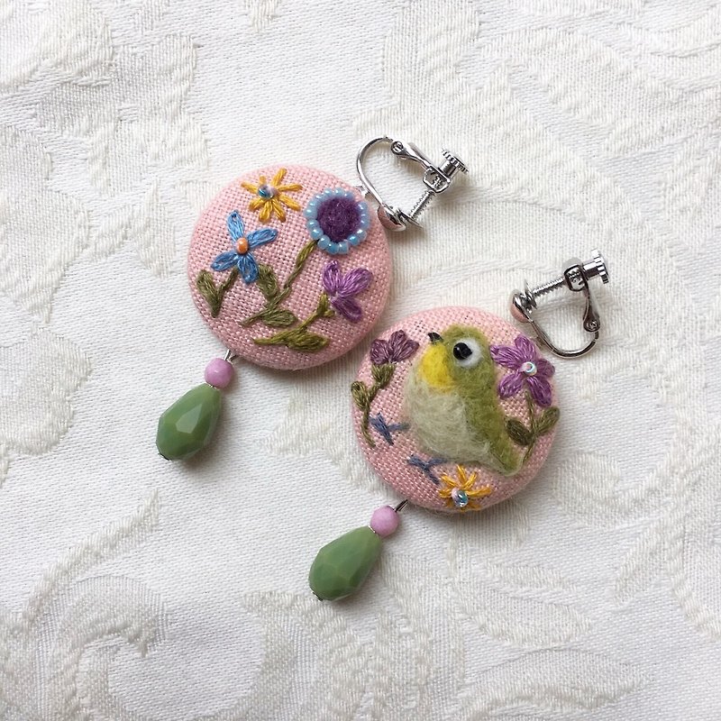 earrings of wildbird - Earrings & Clip-ons - Cotton & Hemp Pink