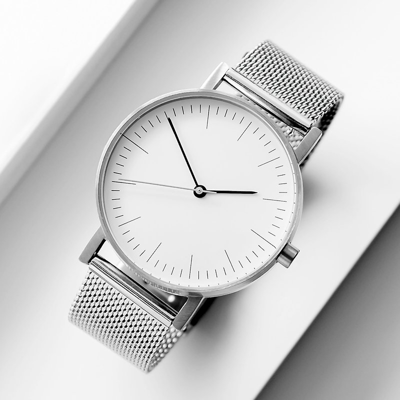 彼樹灣手錶B001銀色表殼 淡黃表盤 銀色鋼帶 男女簡約精鋼手錶 - 女錶 - 不鏽鋼 銀色