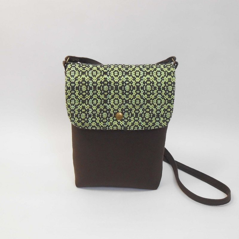 Handwoven fabric-covered magnetic buckle carry-on small bag 02 - Messenger Bags & Sling Bags - Cotton & Hemp Brown