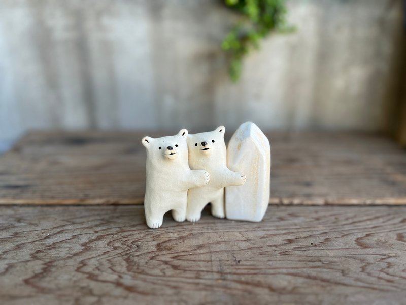 小北極熊兄弟與冰1 - 擺飾/家飾品 - 陶 白色