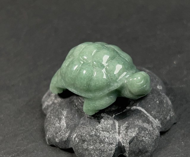 ビルマ翡翠精細彫刻「太陽白鷺蝙蝠霊芝龍亀」(A貨保証)(整理