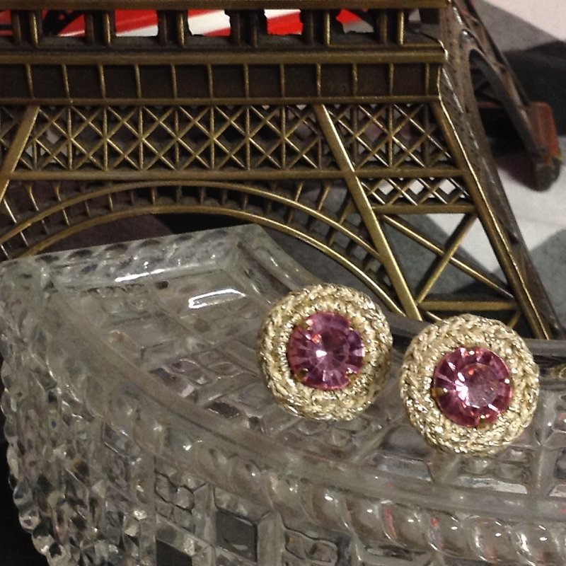 Boucles d'oreilles bijoux rond　アンティークピンク - 耳環/耳夾 - 塑膠 粉紅色